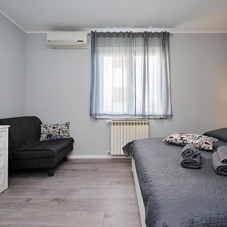 Alto Apartments Umag Exteriör bild